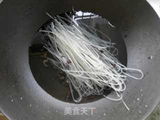 螺狮粉的做法步骤：2