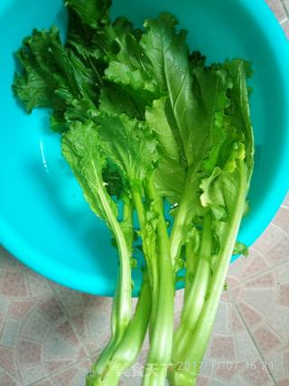 春菜煲的做法步骤：1