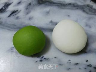 仿真白菜馒头-花样面食的做法步骤：2