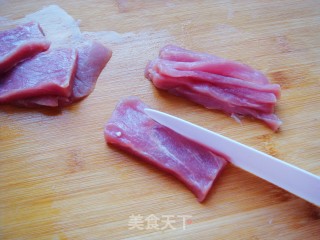 青椒炒肉丁的做法步骤：7