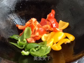 彩椒黑木耳的做法步骤：8