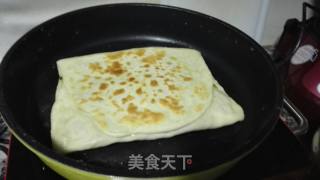 韭菜鸡蛋虾仁馅饼的做法步骤：15