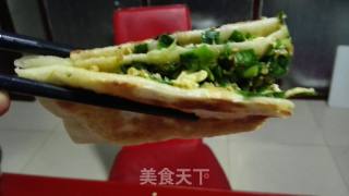 韭菜鸡蛋虾仁馅饼的做法步骤：21