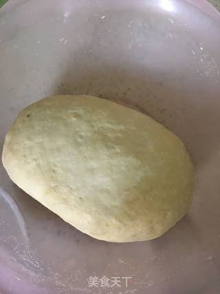 荠菜饺子的做法步骤：2