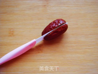 红枣夹核桃的做法步骤：4