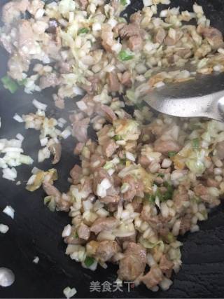 白菜肉丁包的做法步骤：14