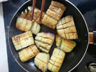 茄子肉末的做法步骤：2