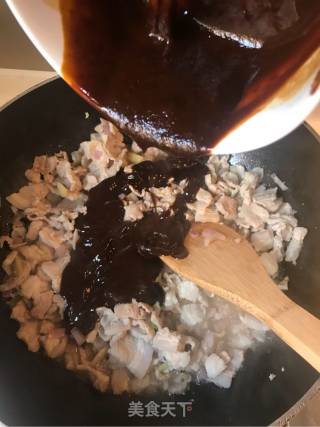 正宗老北京炸酱面的做法步骤：11