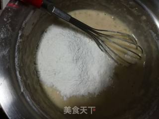 香蕉红枣酸奶煎饼的做法步骤：5
