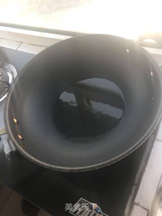 干煸豆角的做法步骤：1