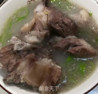 黄芪当归羊排汤的做法步骤：5