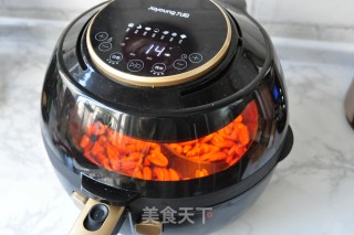 海盐烤碧根果的做法步骤：7