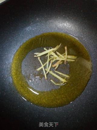 辣炒金针菇的做法步骤：2