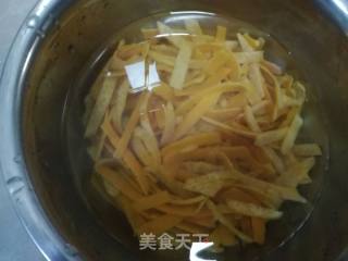 糖渍橙皮的做法步骤：6