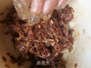 孜然牛肉的做法步骤：2