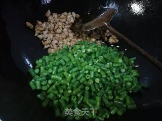 豆豉肉末炒豇豆的做法步骤：11