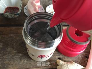 蒜泥白肉的做法步骤：2