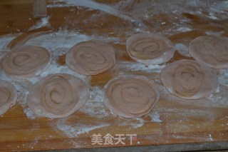 家常葱花饼的做法步骤：9
