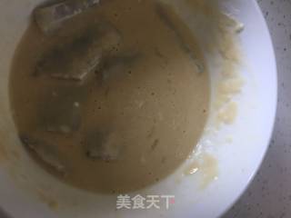 糖醋带鱼的做法步骤：1