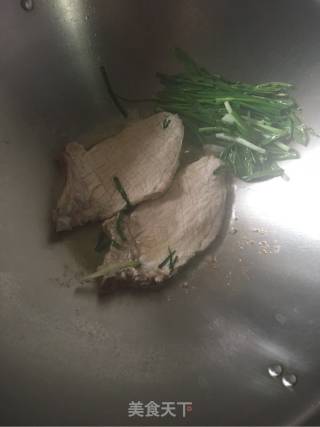葱烤大排的做法步骤：4