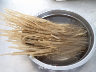 酱大骨炖粉条的做法步骤：2