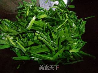 韭菜炒蛋的做法步骤：3