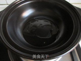 麻辣砂锅年糕的做法步骤：2