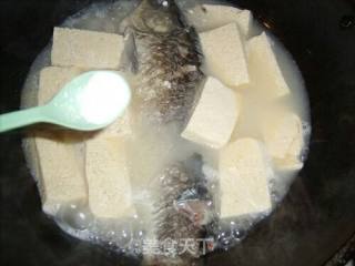 #炖菜#冻豆腐炖鲫鱼的做法步骤：7