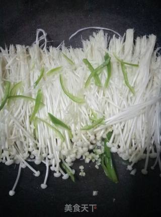 金针菇焖豆腐的做法步骤：6