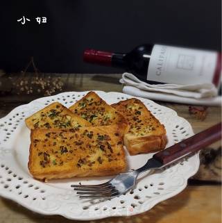 蒜香面包片/空气炸锅版的做法步骤：1