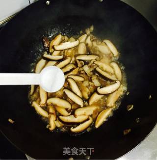 香菇炒青菜的做法步骤：9