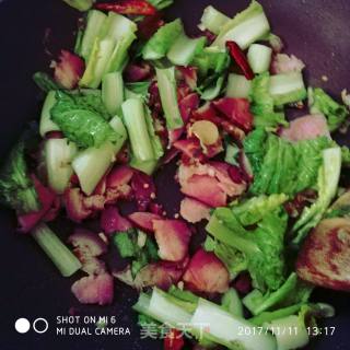 小白菜炒腊肉的做法步骤：8