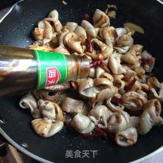 “炖菜”干锅肥肠煲的做法步骤：9