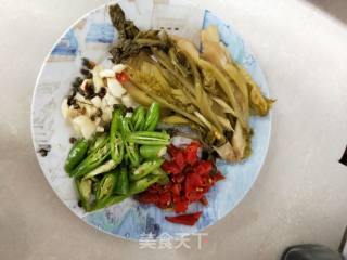 酸辣爆炒猪肝的做法步骤：4