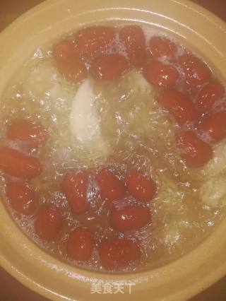 红枣桂圆雪梨甜汤的做法步骤：5