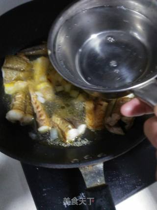 箭头鱼炖萝卜豆腐的做法步骤：6