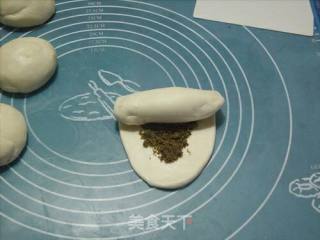 芝麻核桃饼的做法步骤：5