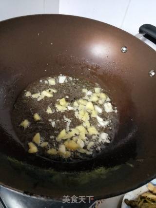 青椒炒鸡蛋的做法步骤：5