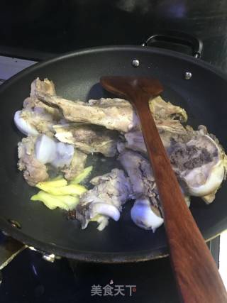 海带炖大骨头的做法步骤：6