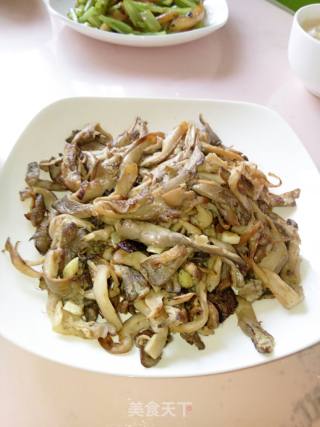 煎平菇的做法步骤：9