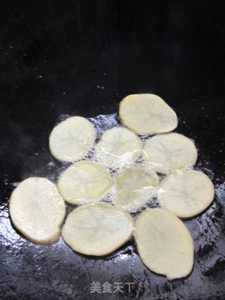 土豆蒸肉的做法步骤：3
