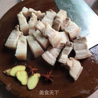 “炖菜”糯米酒红烧肉的做法步骤：3