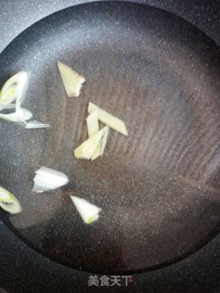 排骨炖豆角的做法步骤：2