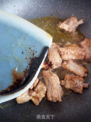 排骨炖豆角的做法步骤：7