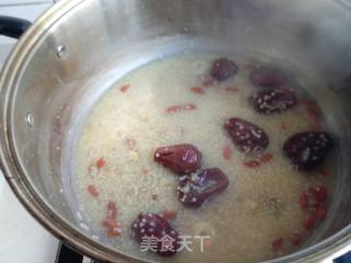 栗子红枣小米粥的做法步骤：8