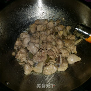 黄焖鸡的做法步骤：6
