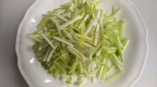 韭黄炒蛋的做法步骤：2