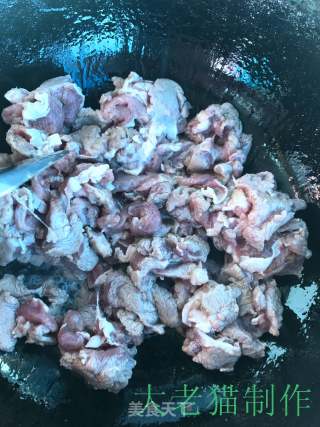 葱爆孜然羊肉的做法步骤：4