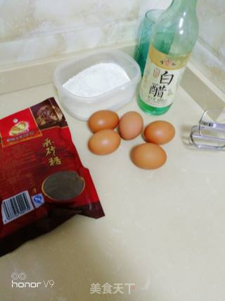 蒸出来的美味—紫薯红糖蛋糕的做法步骤：1