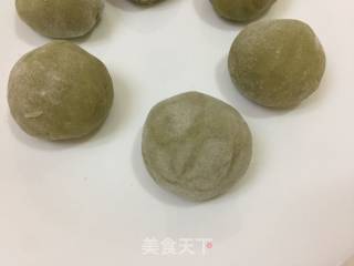 抹茶雪媚娘的做法步骤：11